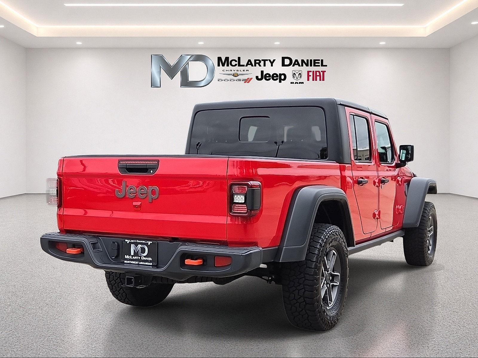 Used 2026 Jeep Gladiator Mojave AWD/4WD image 5