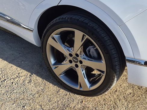 Used 2024 Genesis GV80 3.5T w/ Prestige Package image 9