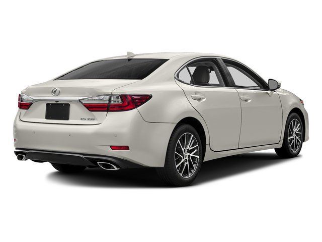 Used 2018 Lexus ES 350 w/ Luxury Package w/Wood Trim FWD image 2