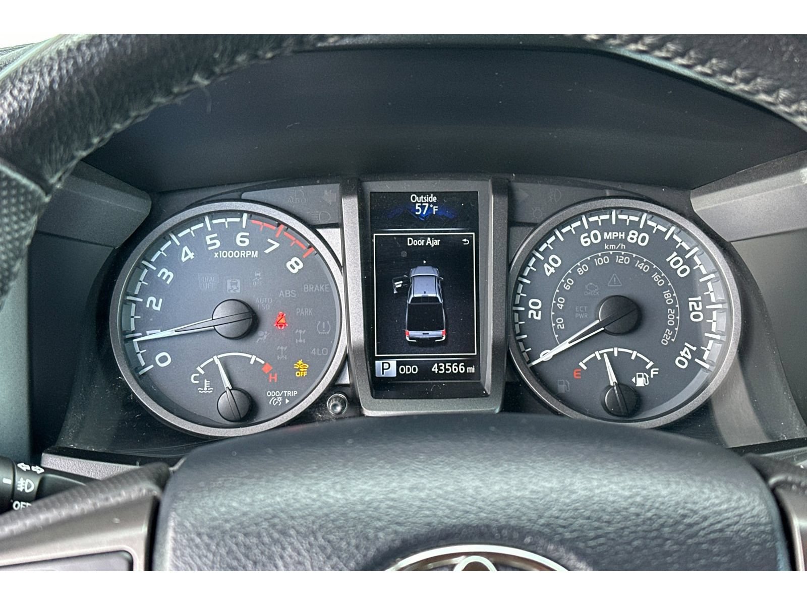 Used 2018 Toyota Tacoma TRD Pro AWD/4WD image 28