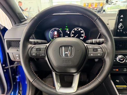 Used 2025 Honda CR-V Sport-L image 18