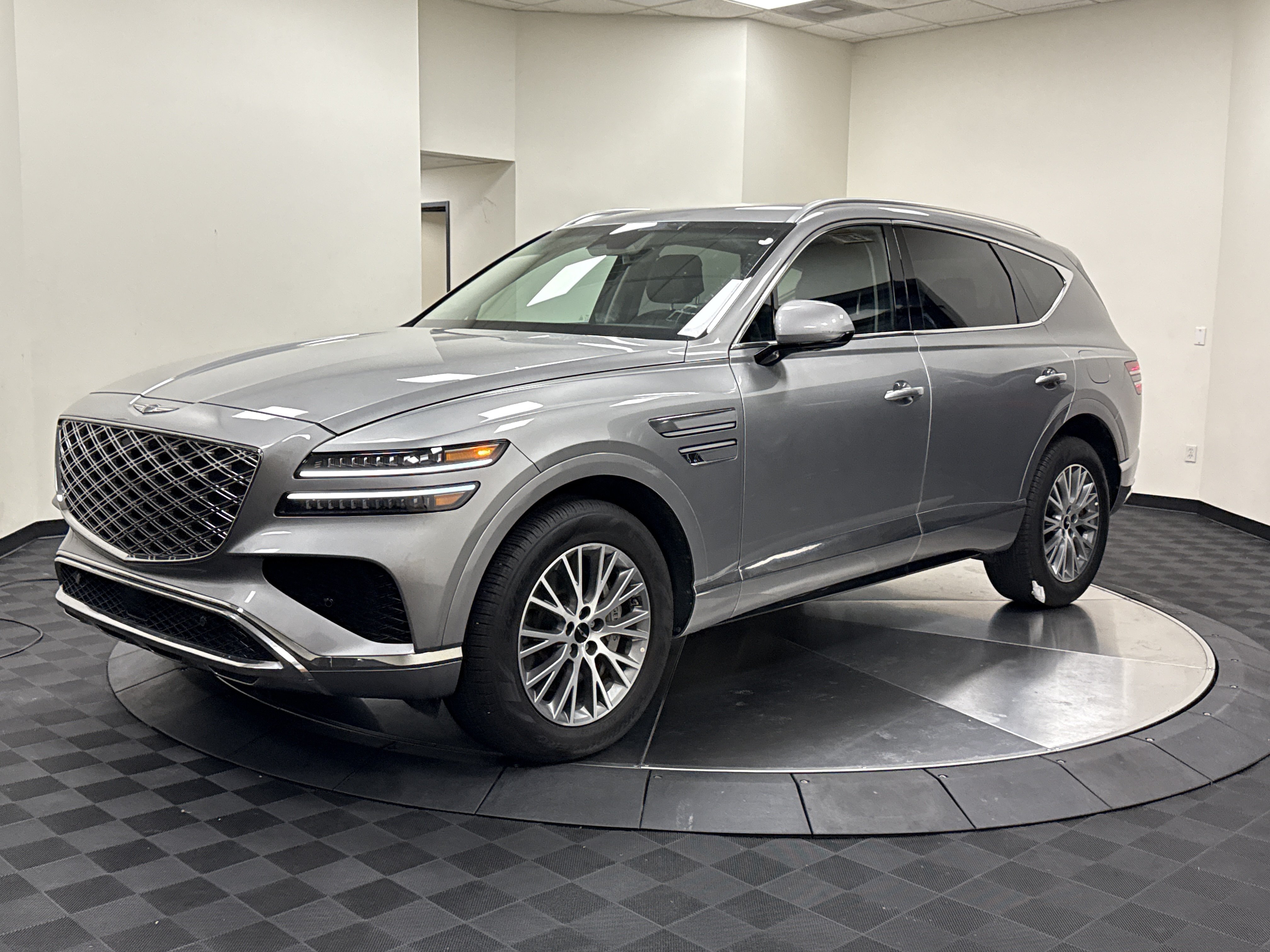 Used 2026 Genesis GV80 2.5T AWD/4WD image 3