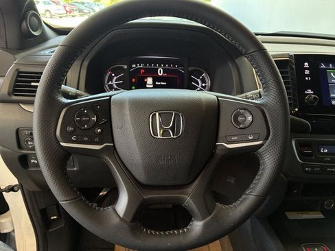 Used 2023 Honda Passport EX-L image 15
