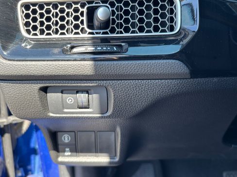 Used 2023 Honda Civic EX image 32