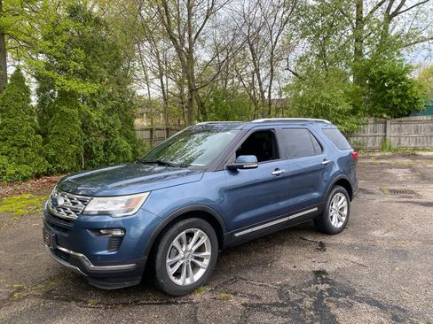 Used 2019 Ford Explorer Limited w/ Ford Safe & Smart Package AWD/4WD image 1