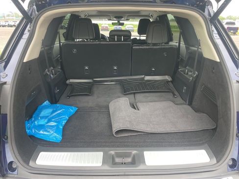 Used 2023 INFINITI QX60 Sensory w/ Cargo Package FWD image 15