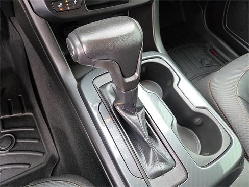 Used 2021 GMC Canyon AT4 w/ Driver Alert Package image 15