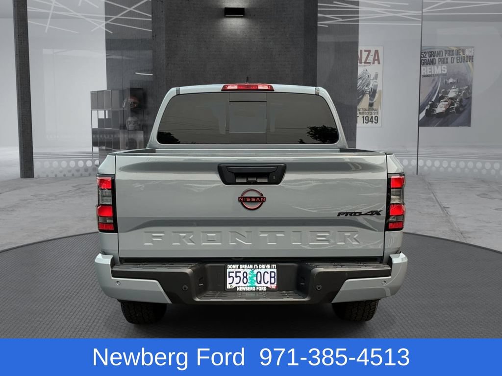 Used 2024 Nissan Frontier PRO-4X w/ Technology Package AWD/4WD image 6