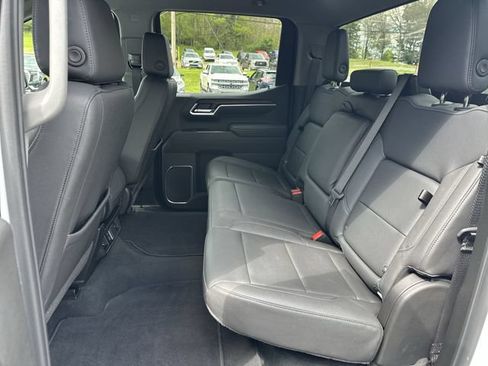 Used 2026 GMC Sierra 1500 SLT AWD/4WD image 27