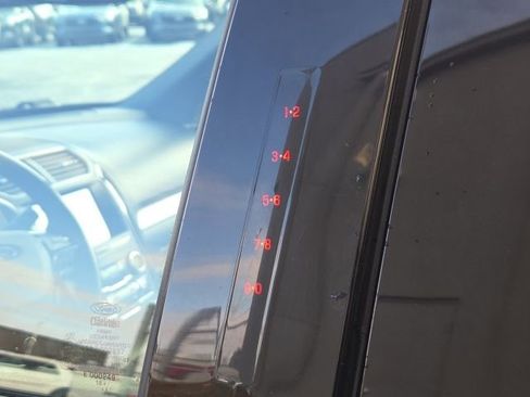 Certified 2019 Ford Explorer XLT w/ Equipment Group 202A image 22