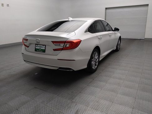 Used 2018 Honda Accord LX image 9