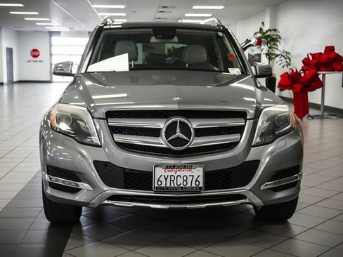 Used 2013 Mercedes-Benz GLK 350 4MATIC image 4