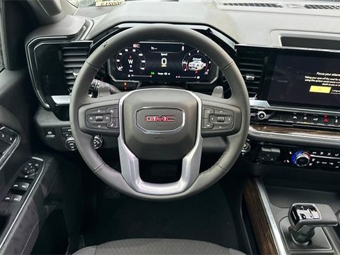 New 2026 GMC Sierra 1500 Elevation image 14