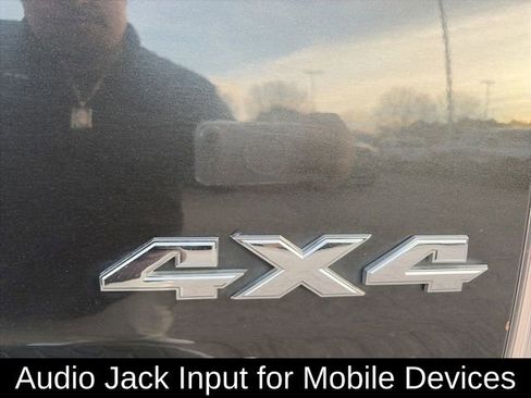 Used 2017 RAM 1500 Laramie w/ Convenience Group image 5