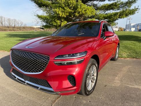 Used 2022 Genesis GV70 2.5T AWD/4WD image 1