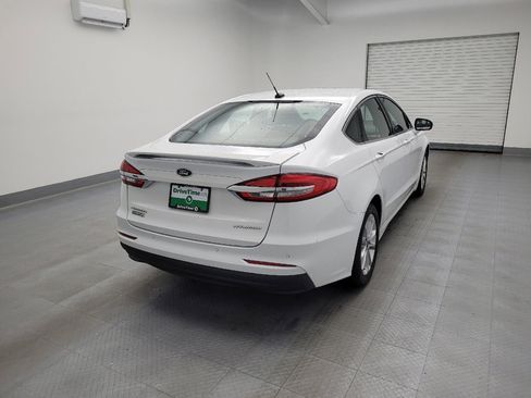 Used 2019 Ford Fusion Energi Titanium image 9