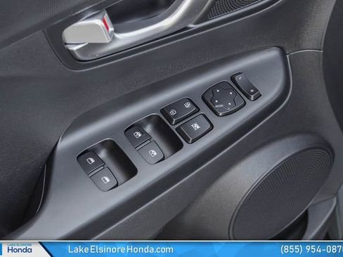 Used 2022 Hyundai Kona SEL w/ Convenience Package FWD image 14