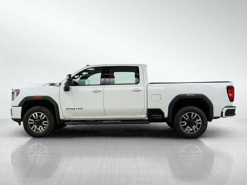 Used 2020 GMC Sierra 2500 AT4 w/ AT4 Premium Package AWD/4WD image 2