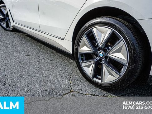 Used 2025 BMW i4 eDrive40 w/ Premium Package RWD image 17