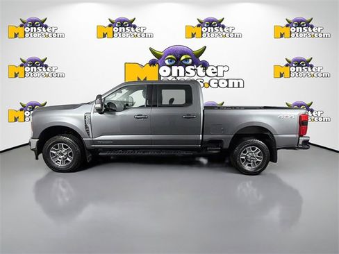Used 2024 Ford F350 Lariat image 8