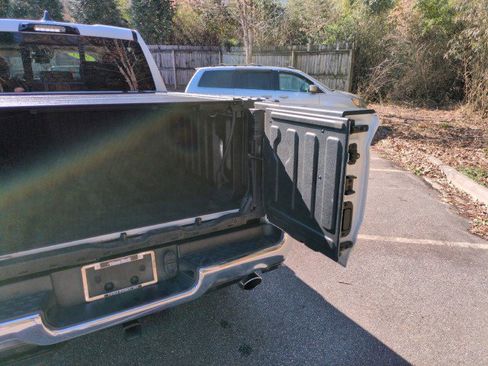 Used 2021 RAM 1500 Limited image 47