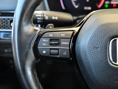 Used 2023 Honda Civic Sport image 29