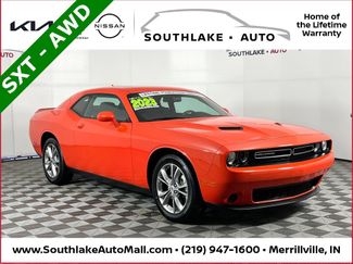 Used 2023 Dodge Challenger SXT video 1