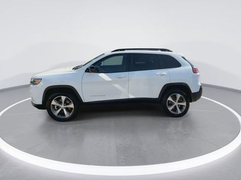 Used 2022 Jeep Cherokee Limited image 5
