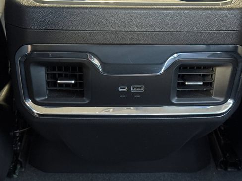 Used 2025 GMC Sierra 1500 Elevation w/ Elevation Premium Package AWD/4WD image 41