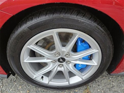 Used 2024 Ford Mustang GT Premium image 18