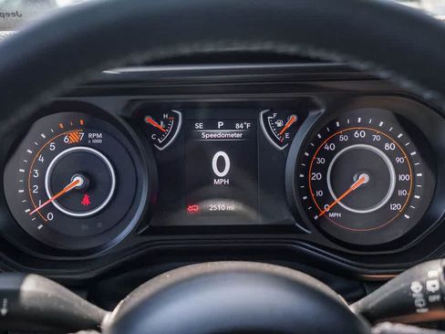 Used 2026 Jeep Wrangler Unlimited Sport AWD/4WD image 23