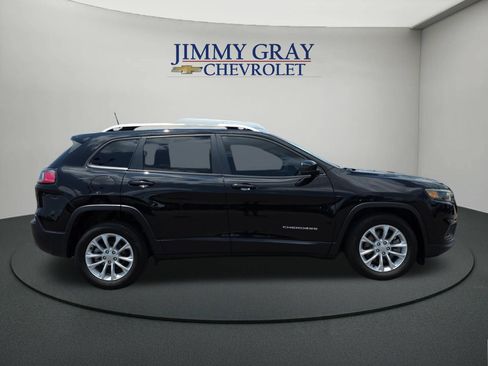 Used 2021 Jeep Cherokee Latitude FWD image 6