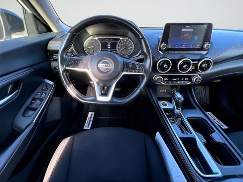 Used 2022 Nissan Sentra SR w/ Electronics Package image 13