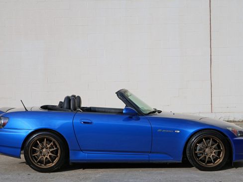 Used 2006 Honda S2000 image 39