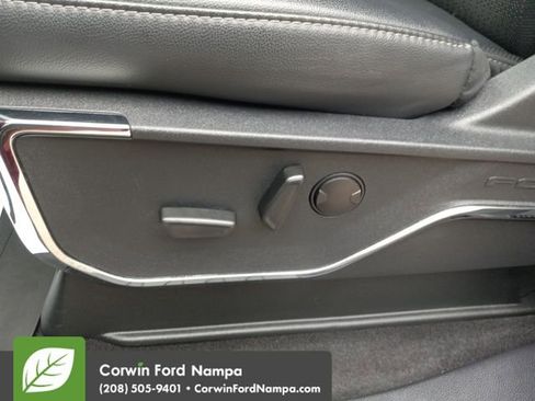 Used 2024 Ford F150 Lariat image 12