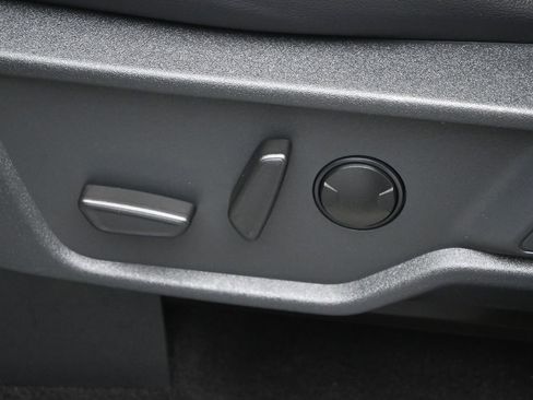 Certified 2025 Ford Bronco Outer Banks w/ Sasquatch Package AWD/4WD image 10