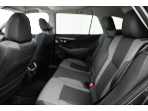 Used 2025 Subaru Outback Onyx Edition AWD/4WD image 28