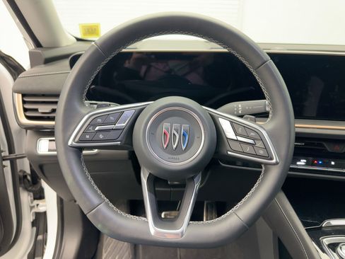 Certified 2025 Buick Envision Sport Touring image 16