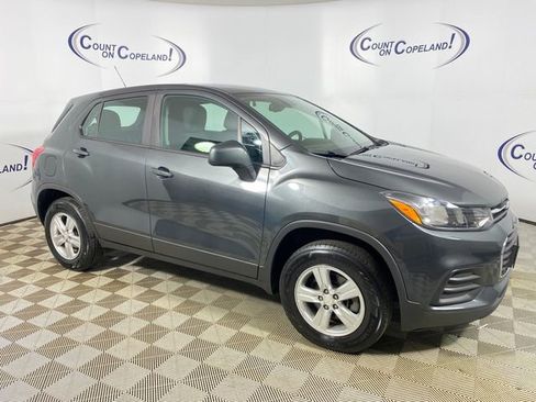 Certified 2019 Chevrolet Trax LS image 8