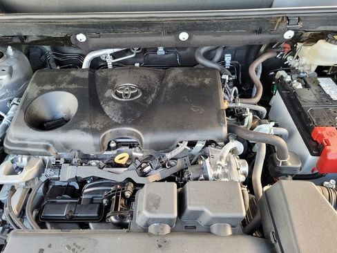 Used 2024 Toyota RAV4 LE image 20
