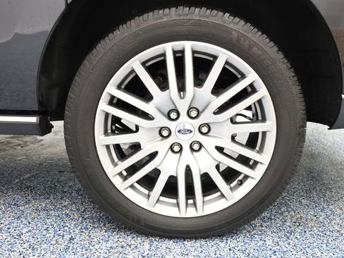 Used 2023 Ford Expedition Max Limited image 6