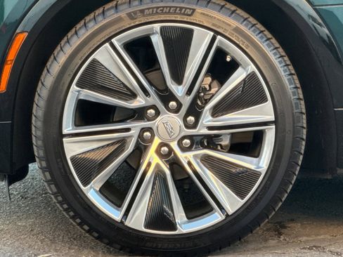 Certified 2025 Cadillac Lyriq Luxury w/ Nappa Leather Package image 40