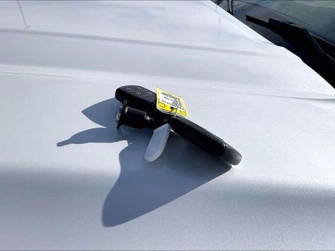 Used 2023 GMC Sierra 1500 Denali Ultimate image 12