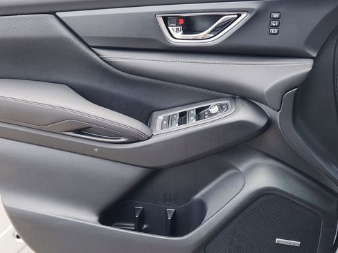 New 2026 Subaru Ascent Limited image 17