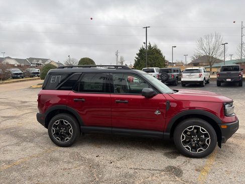 New 2026 Ford Bronco Sport Outer Banks w/ Outer Banks Tech Package+ image 4