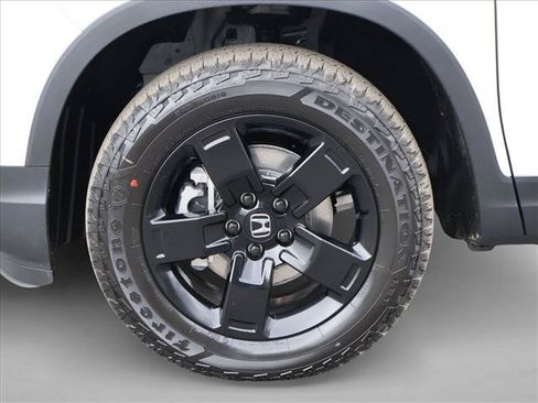 New 2026 Honda Ridgeline Black Edition image 11