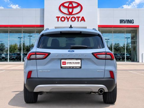 Used 2024 Ford Escape Active AWD/4WD image 9