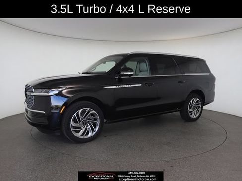 Used 2025 Lincoln Navigator L Reserve AWD/4WD image 4