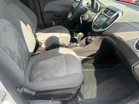 Used 2017 Chevrolet Sonic LT image 11