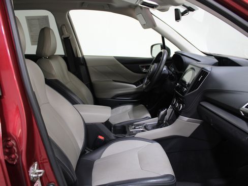 Used 2019 Subaru Forester Limited w/ Popular Package #3 image 24